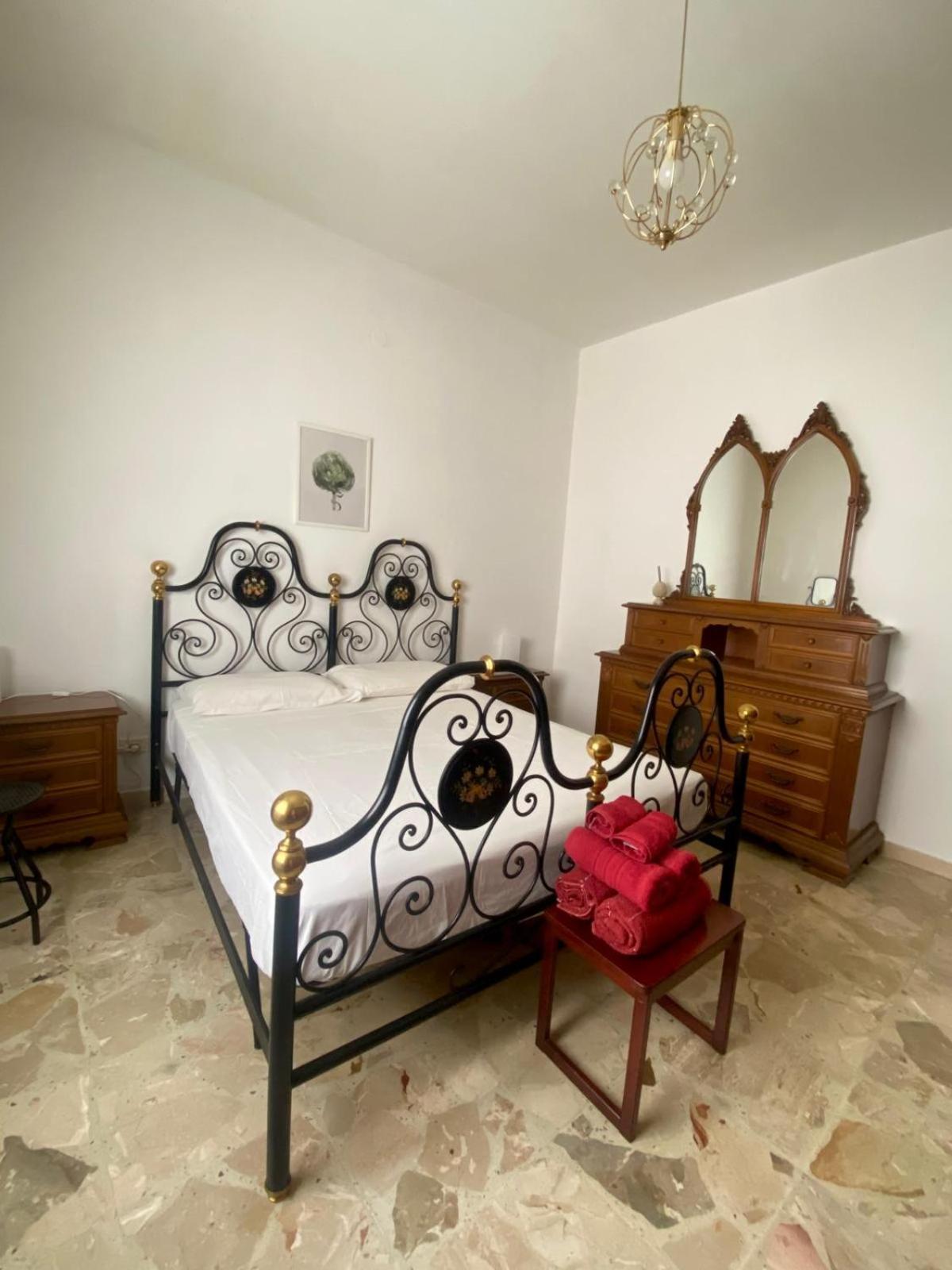 Appartamento Amita House Syracuse Esterno foto